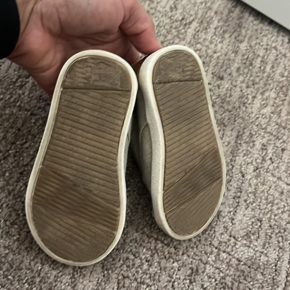 Tom’s coated canvas 5t shoes - Picture 4 of 5